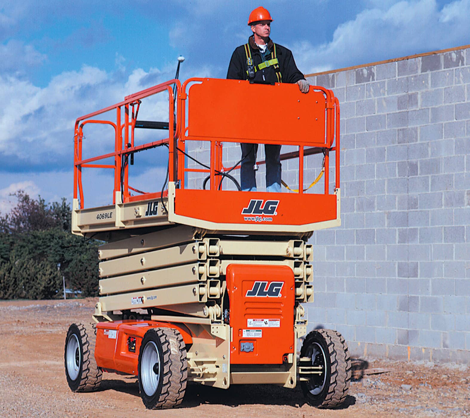 JLG 4069